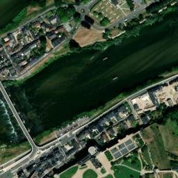 Satellite imagery of Château d'Amboise, FR