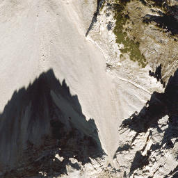 Satellite imagery of Große Riedlkarspitze, AT