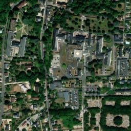 Satellite imagery of Château d'Amboise, FR