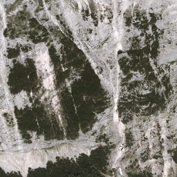 Satellite imagery of cairn, DE