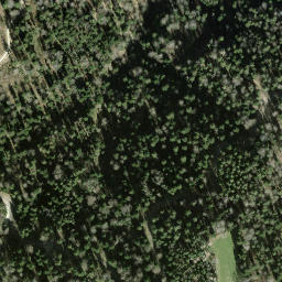 Satellite imagery of Farnegg, CH