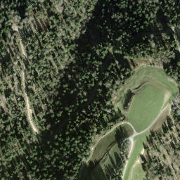 Satellite imagery of Farnegg, CH
