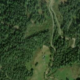 Satellite imagery of Hahnreich, AT