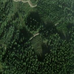 Satellite imagery of Hahnreich, AT