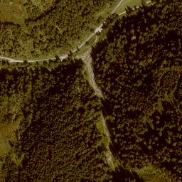 Satellite imagery of Aschek, AT