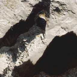 Satellite imagery of Hochgluck, AT