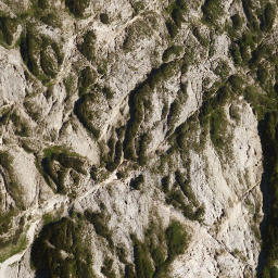 Satellite imagery of cairn, DE