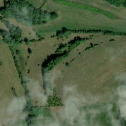 Satellite imagery of Château de Blaisy-Haut, FR