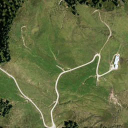 Satellite imagery of Lodron, AT