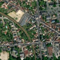 Satellite imagery of Château de Romorantin, FR