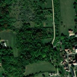Satellite imagery of Château des Évêques d'Auxerre, FR