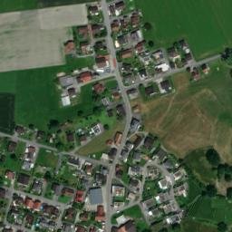 Satellite imagery of Montlingerberg, CH