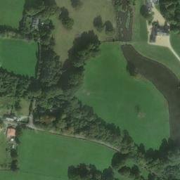 Satellite imagery of Château de la Bretonnière, FR