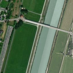 Satellite imagery of Montlingerberg, CH