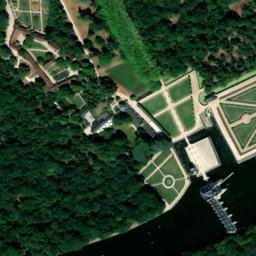 Satellite imagery of Chateau de Chenonceau, FR
