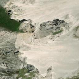 Satellite imagery of cairn, DE