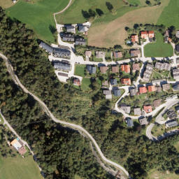 Satellite imagery of cairn, DE