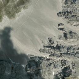 Satellite imagery of Rumer Spitze, AT
