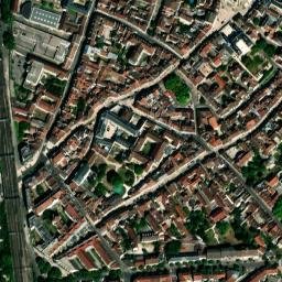 Satellite imagery of Château de Dijon, FR