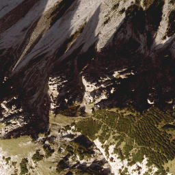 Satellite imagery of cairn, DE