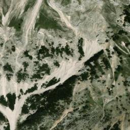 Satellite imagery of cairn, DE