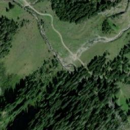 Satellite imagery of Placken, AT