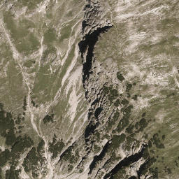 Satellite imagery of cairn, DE