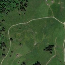 Satellite imagery of Wennelichöpf, CH