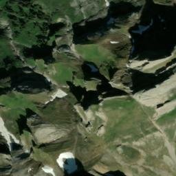 Satellite imagery of Hängeten, CH