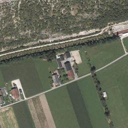 Satellite imagery of Schloss Petersberg, AT