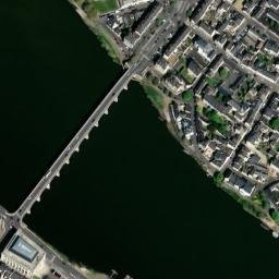 Satellite imagery of Château de Saumur, FR