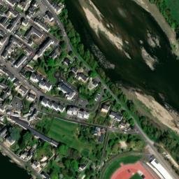 Satellite imagery of Château de Saumur, FR