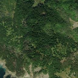Satellite imagery of Crève-Coeur Point, CA