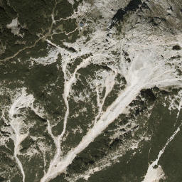 Satellite imagery of Tschirgant, AT
