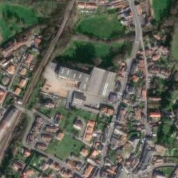 Satellite imagery of Église Saint-Pierre de Chemillé, FR