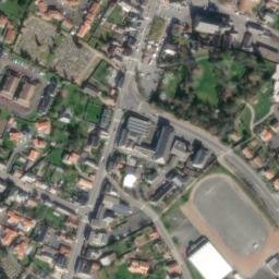 Satellite imagery of Église Saint-Pierre de Chemillé, FR