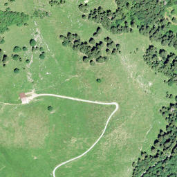 Satellite imagery of Chüebodenberg, CH