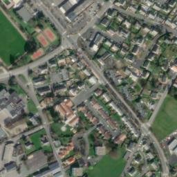 Satellite imagery of Église Saint-Pierre de Chemillé, FR