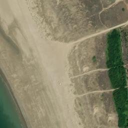 Satellite imagery of Roches de la Banche, FR