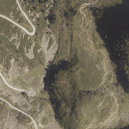 Satellite imagery of Die Mute, AT