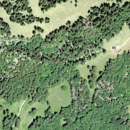 Satellite imagery of Hoor, CH