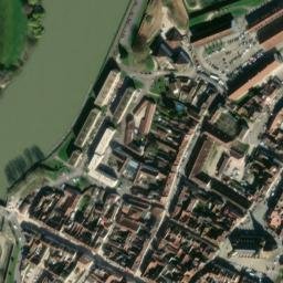 Satellite imagery of Count Gate, FR