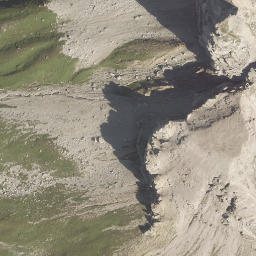 Satellite imagery of Aplespleis Spitze, AT