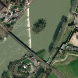 Satellite imagery of Auxonne Castle, FR