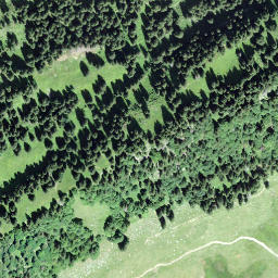 Satellite imagery of Häderenberg, CH