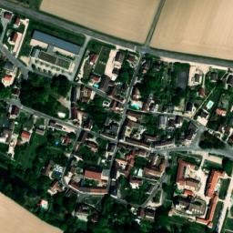 Satellite imagery of Château de Gilly, FR