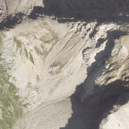 Satellite imagery of Aperries Spitze, AT