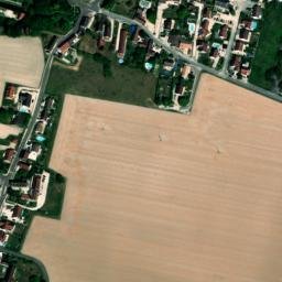 Satellite imagery of Château de Gilly, FR