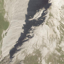 Satellite imagery of Aperries Spitze, AT