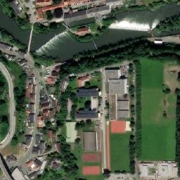 Satellite imagery of Schloss Weyer, AT